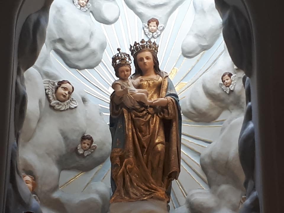 Le statue de la Vierge restaurée en 2019 avec l'association foi et pélerinage